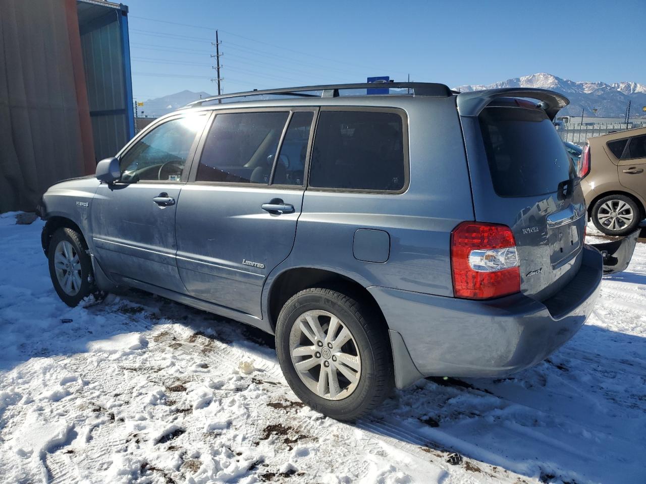 2006 Toyota Highlander - Image 2
