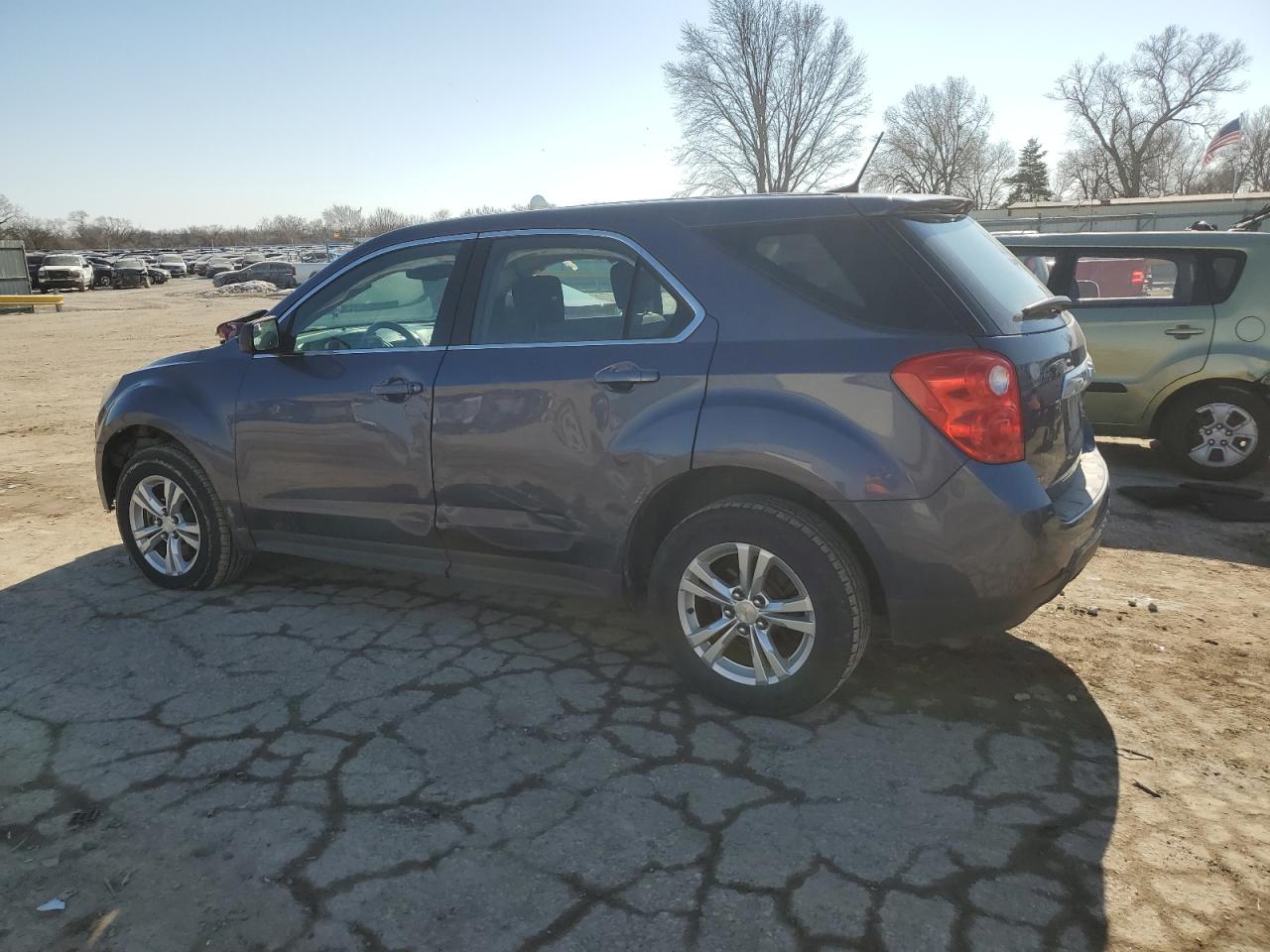 2013 Chevrolet Equinox - Image 2
