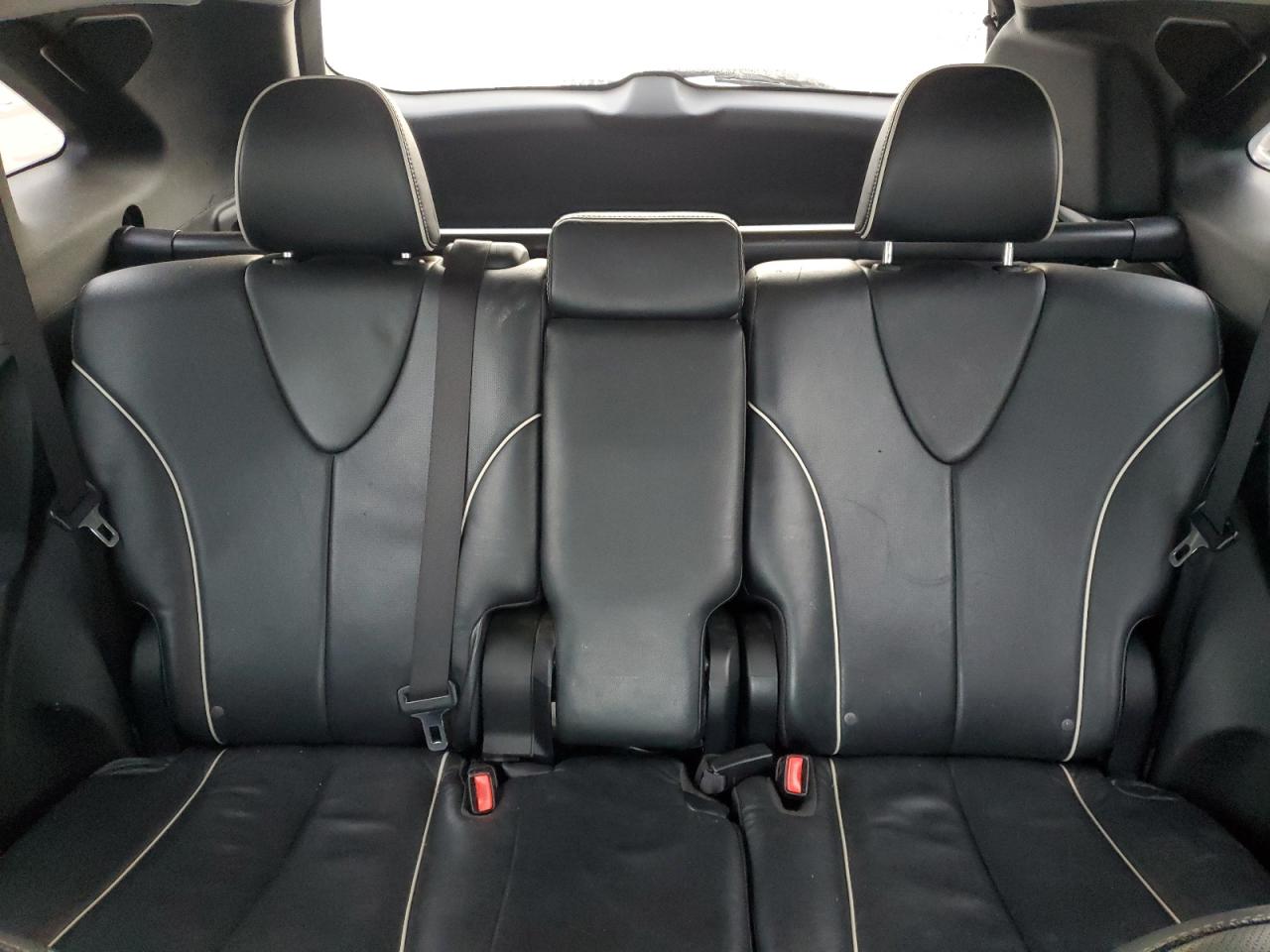 2013 Toyota Venza - Image 10