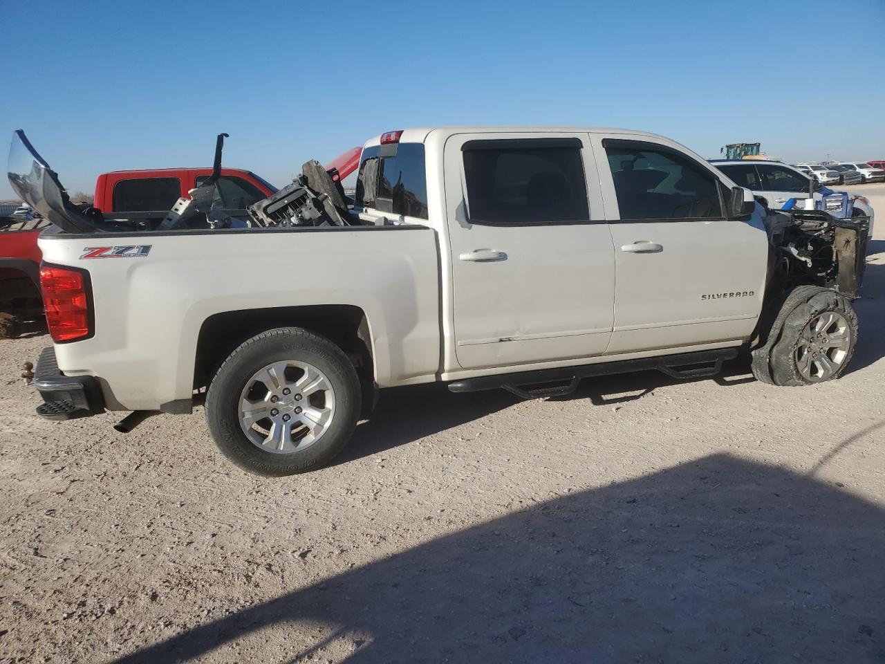 2015 Chevrolet Silverado - Image 3