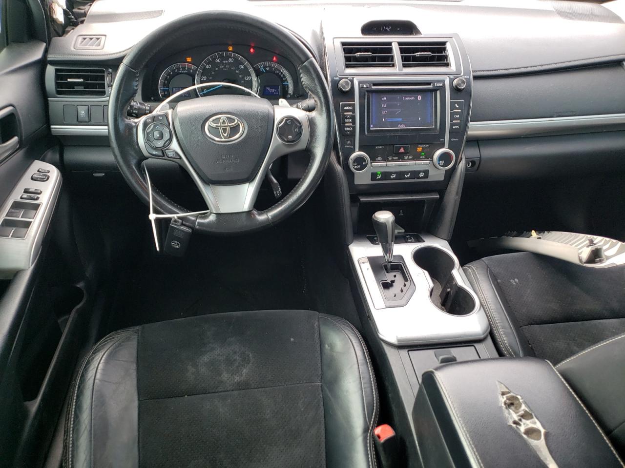 2012 Toyota Camry - Image 8