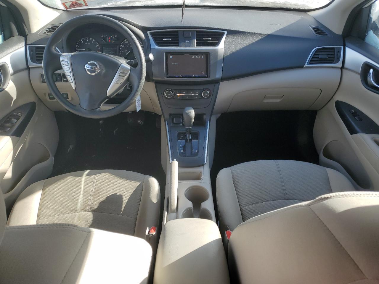 2016 Nissan Sentra - Image 8