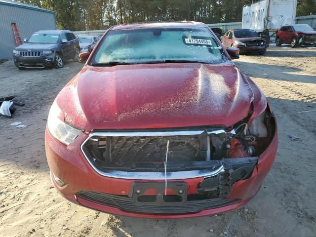  FORD TAURUS 2016 Червоний