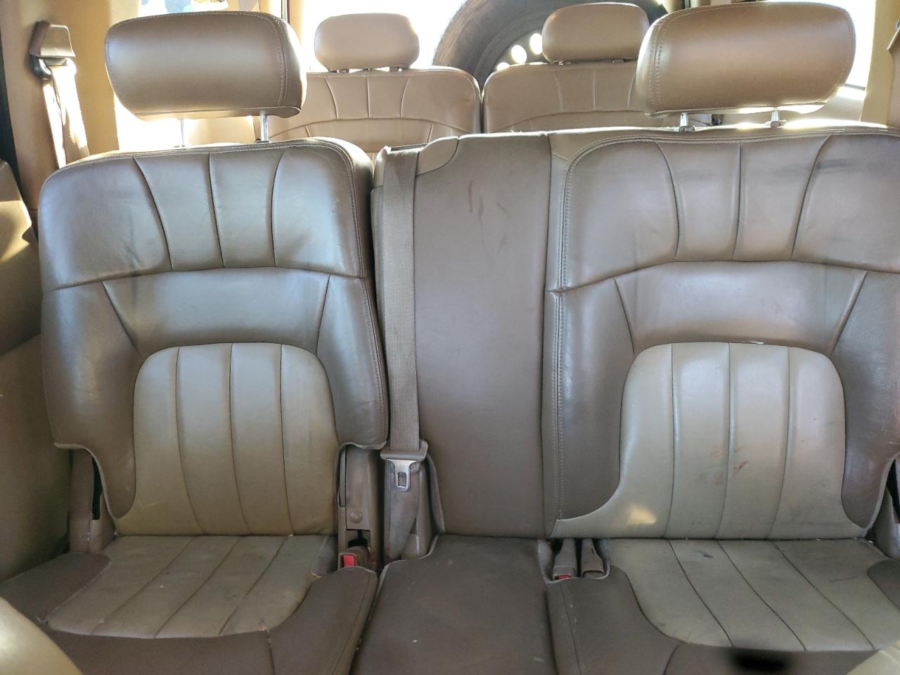 2002 GMC Envoy - Image 10