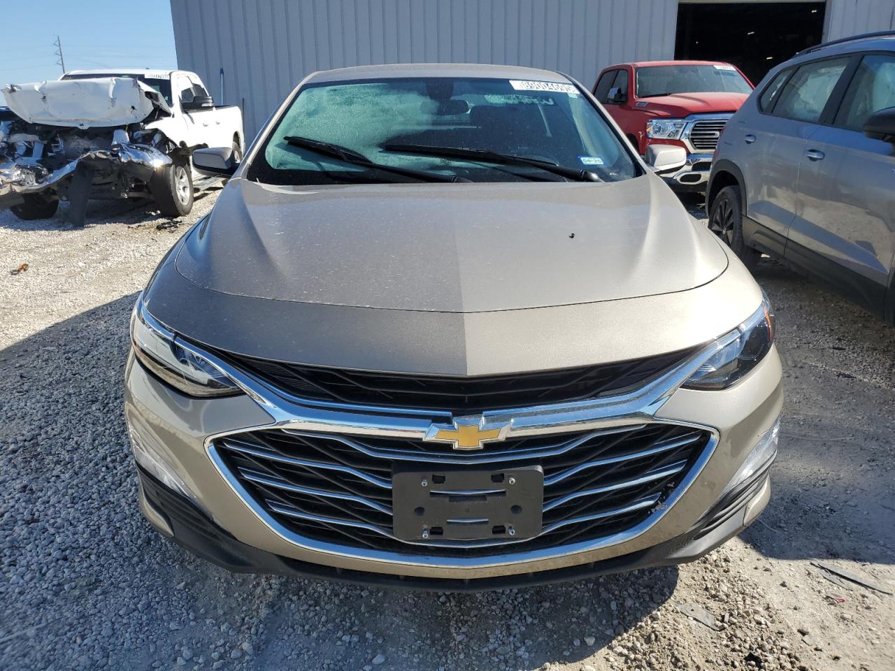 2022 Chevrolet Malibu - Image 5