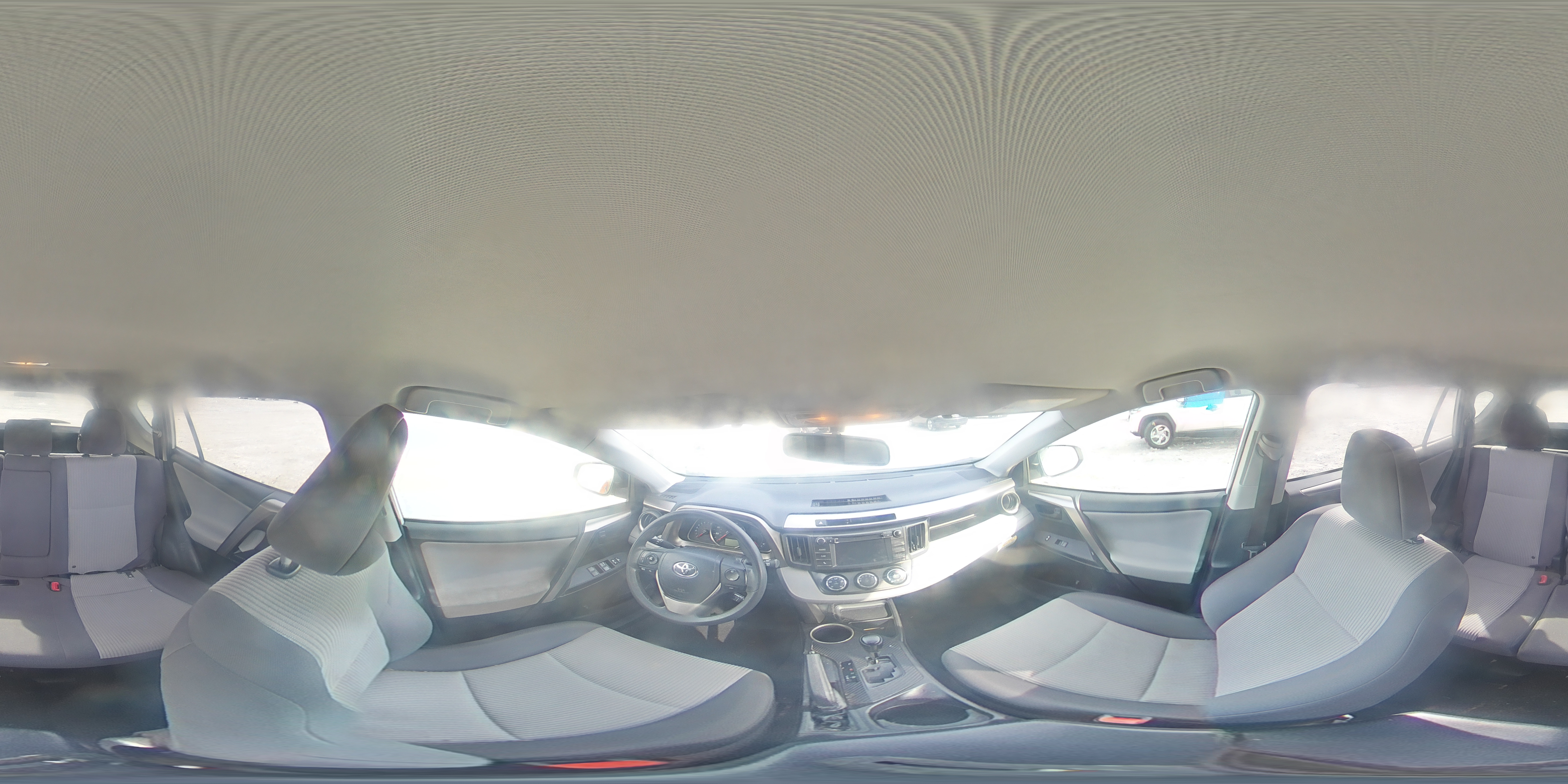 2015 Toyota RAV 4 - Image 14
