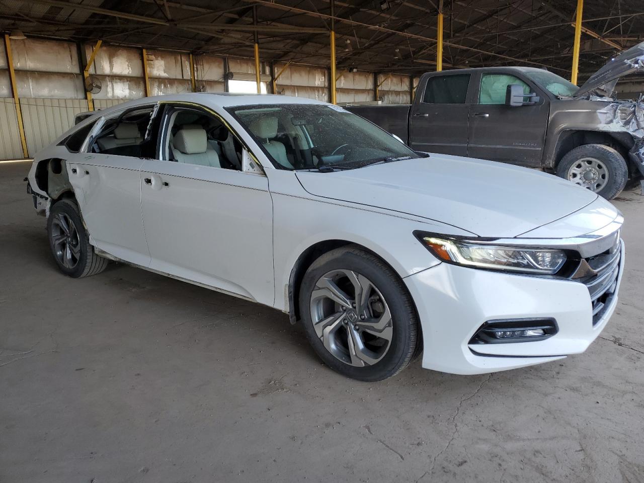 2018 Honda Accord - Image 4