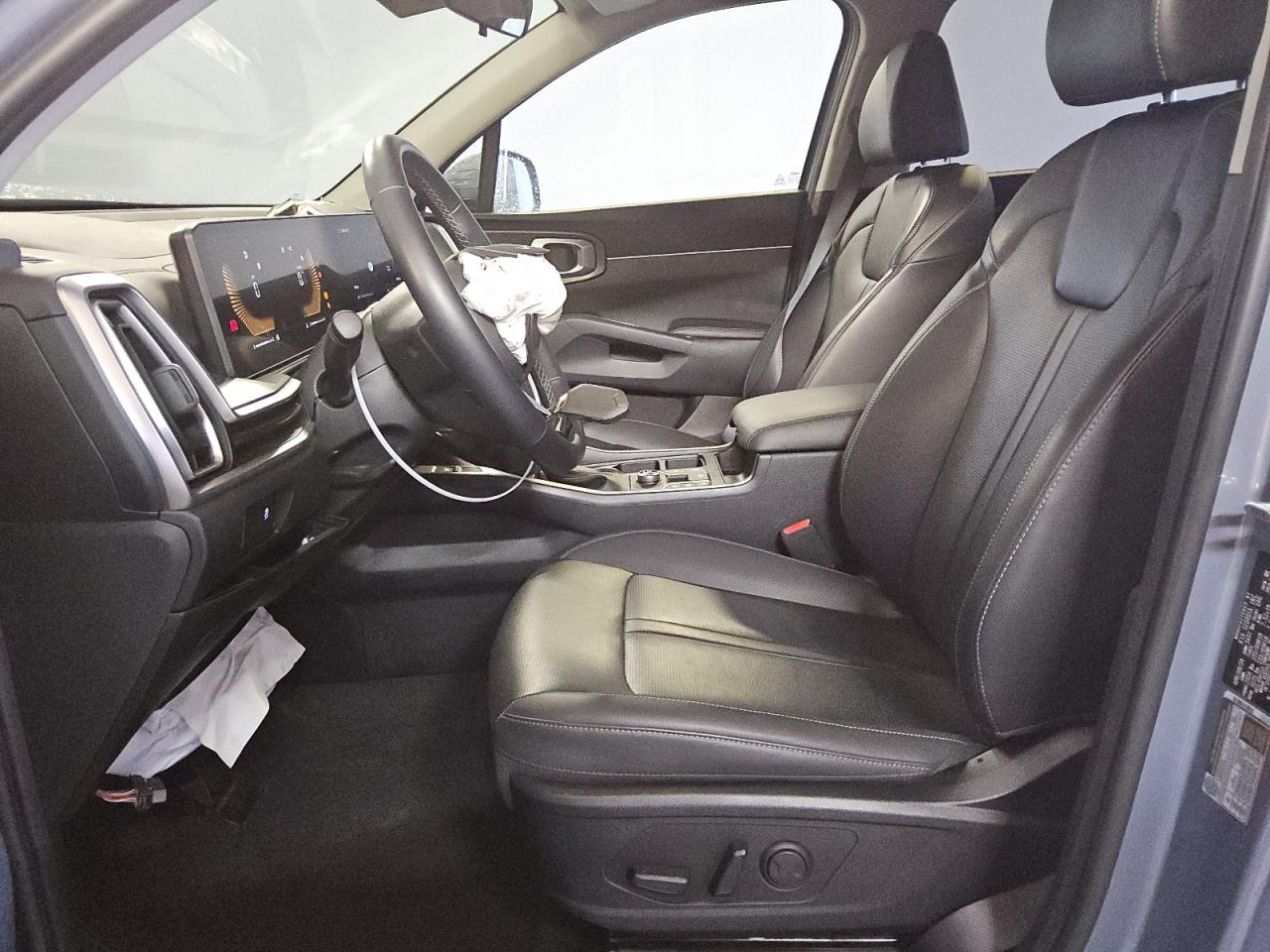 2024 Kia Sorento - Image 7
