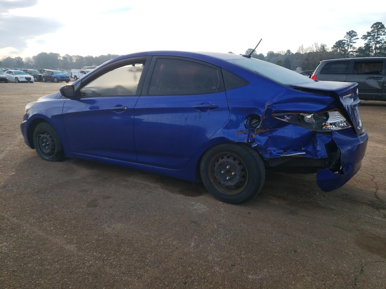 2014 Hyundai Accent - Image 2