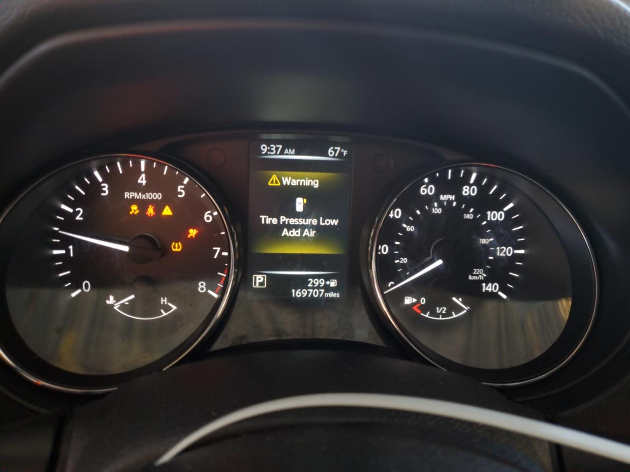 5N1AT2MT7HC777535 NISSAN ROGUE 2017
