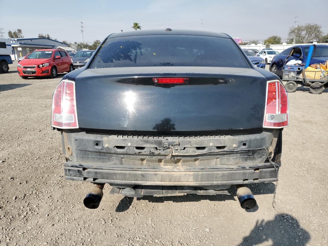 2013 Chrysler 300 - Image 6
