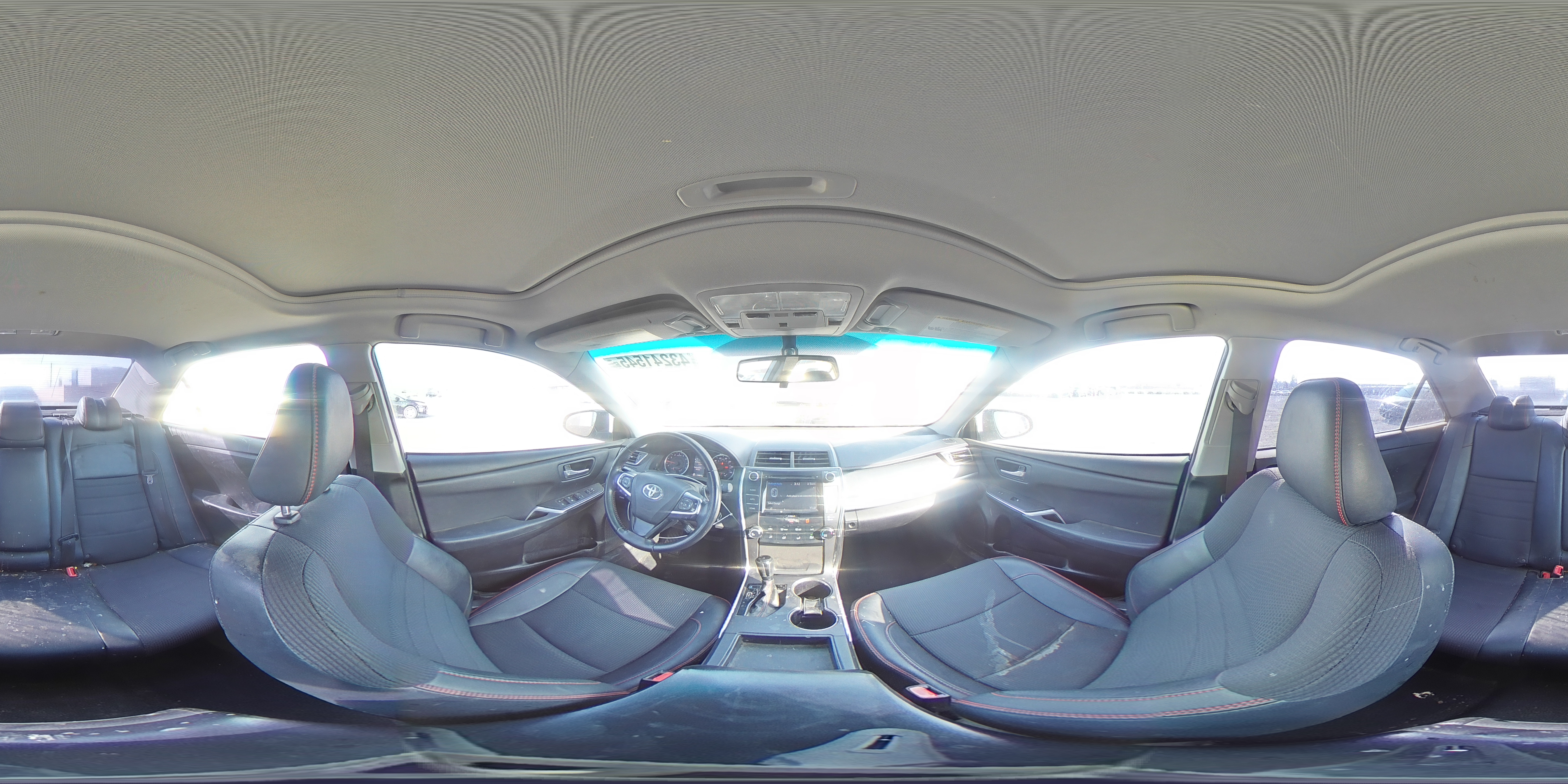 2016 Toyota Camry - Image 12