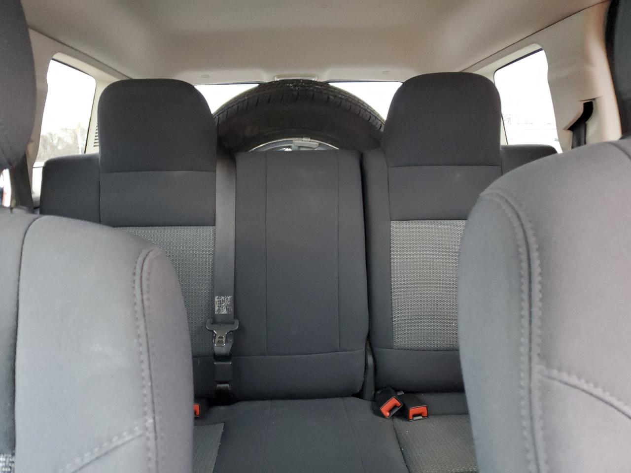 2010 Jeep Liberty (Patriot) - Image 10