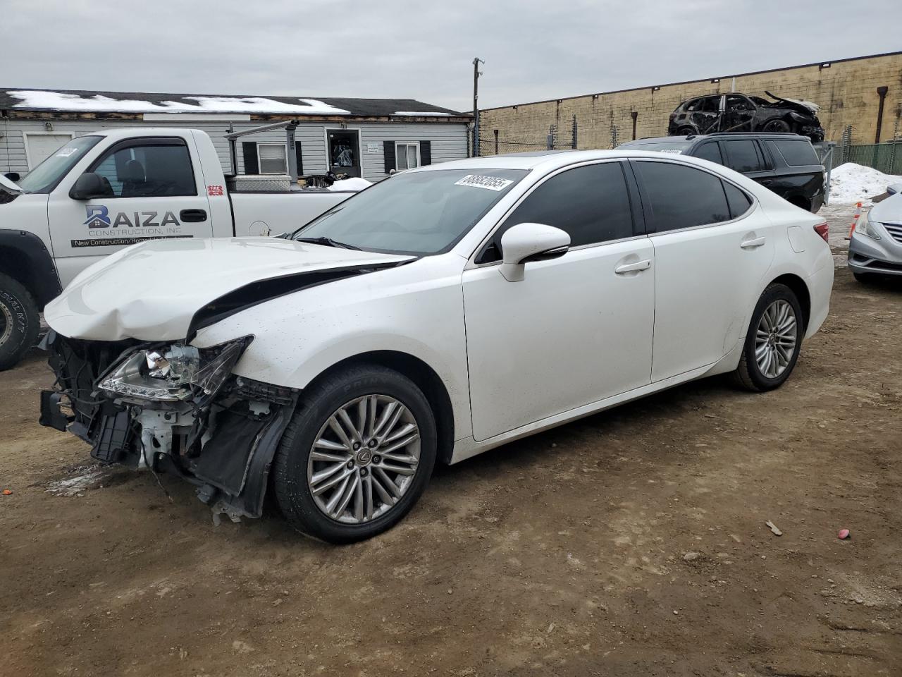 2014 Lexus ES - Image 1
