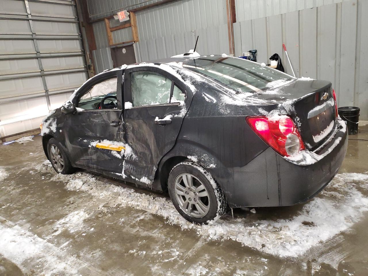 2015 Chevrolet Sonic - Image 2