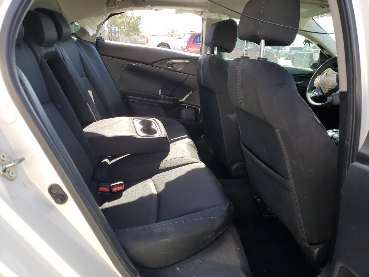 2016 Honda Civic - Image 10