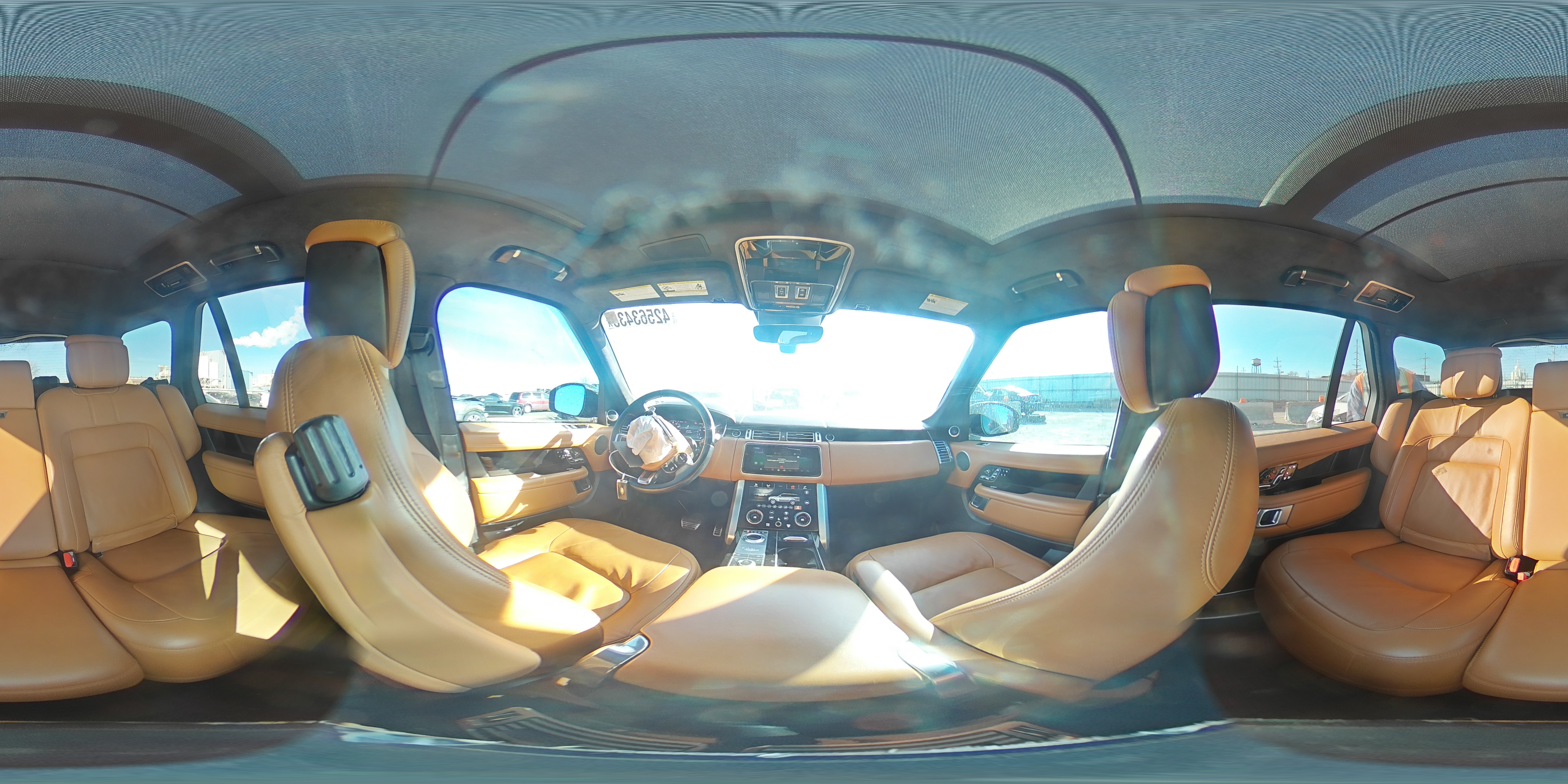 2021 Land Rover Range Rover - Image 14