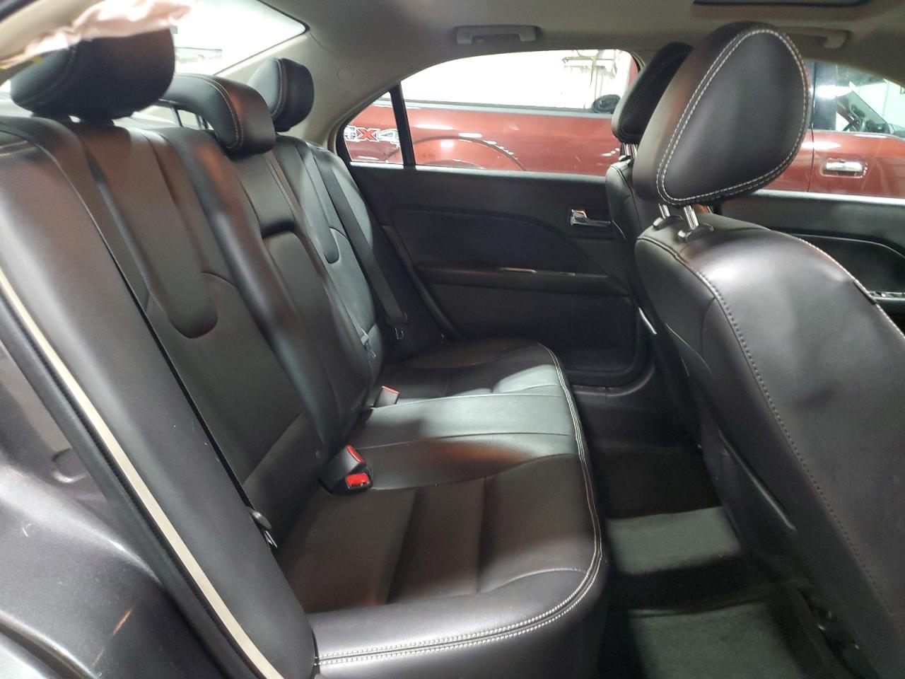 2012 Ford Fusion - Image 10