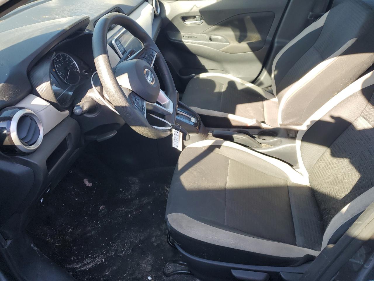 2021 Nissan Versa - Image 7