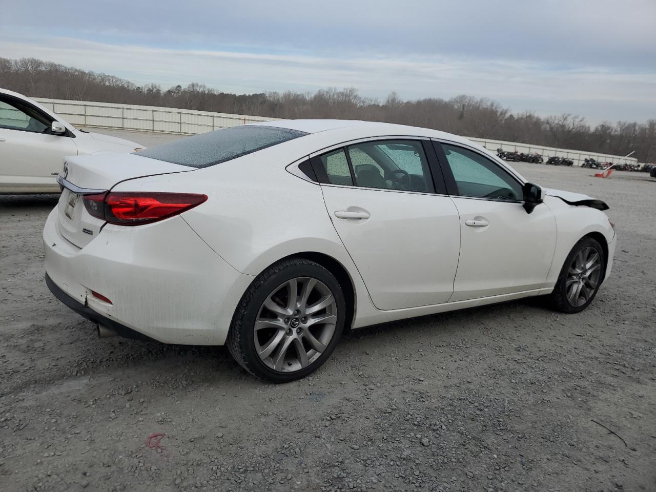 2017 Mazda 6 - Image 3