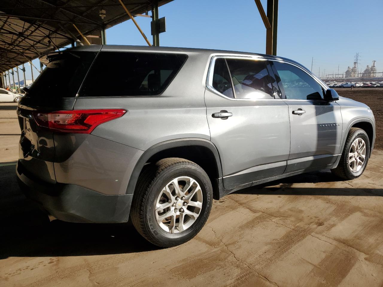 2018 Chevrolet Traverse - Image 3