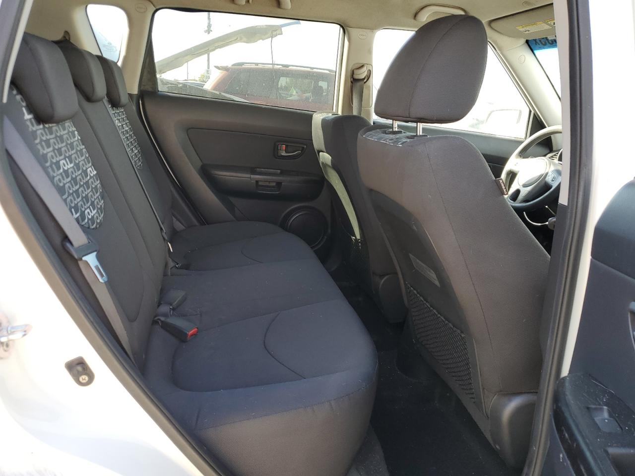 2010 Kia Soul - Image 11