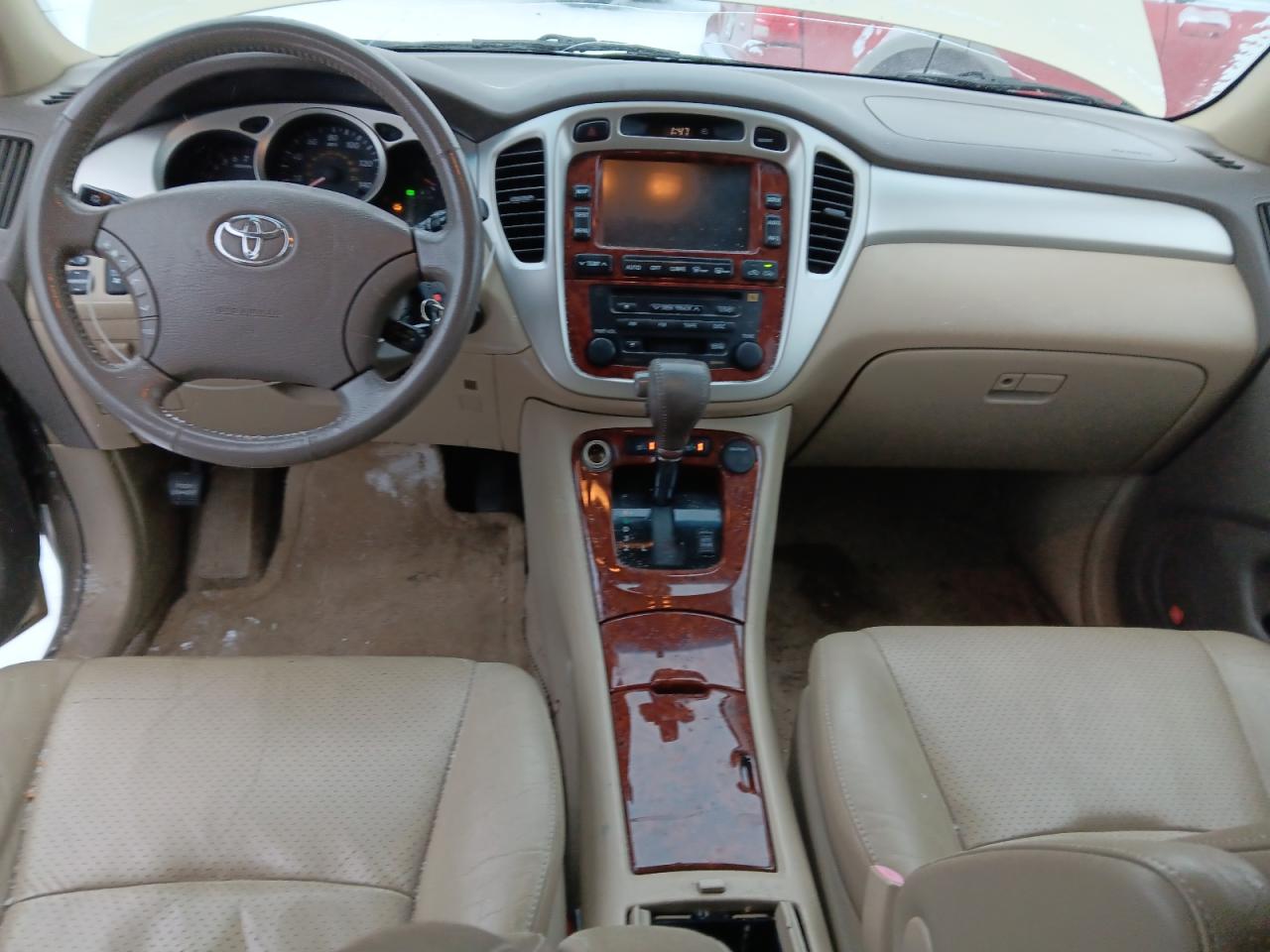 2004 Toyota Highlander - Image 8
