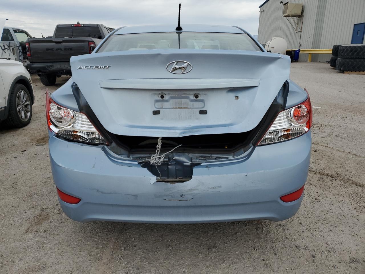 VIN KMHCT4AE2DU318430 2013 HYUNDAI ACCENT no.6