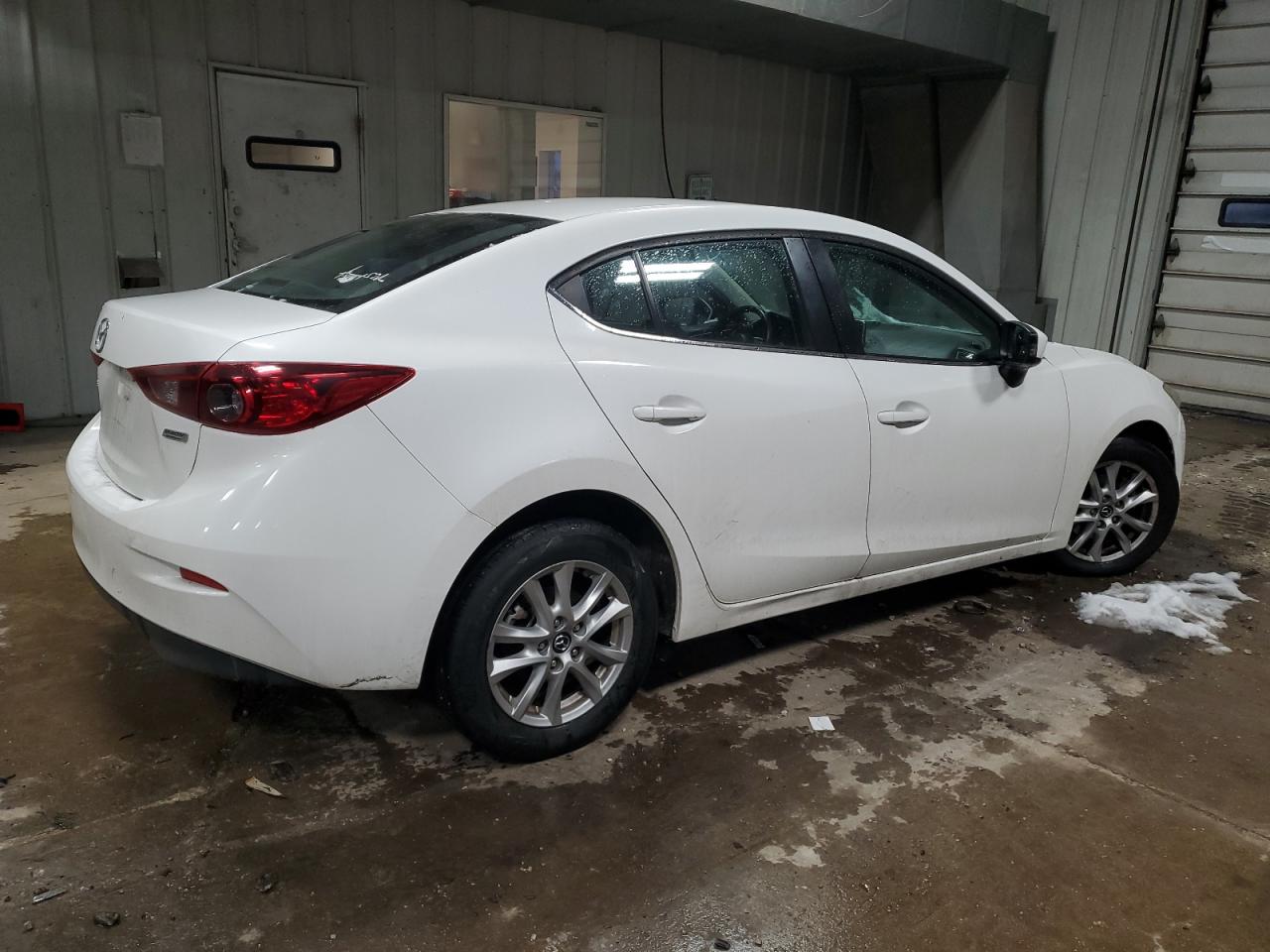 VIN JM1BM1U77G1304215 2016 MAZDA 3 no.3