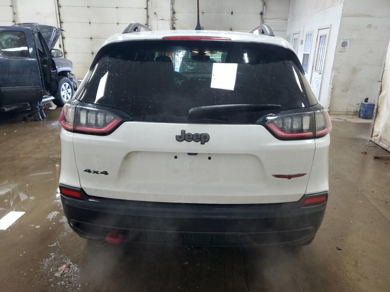 2019 Jeep Cherokee - Image 6