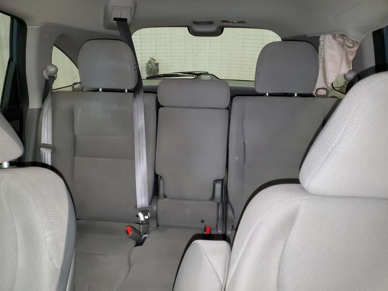 2010 Honda CR-V - Image 10