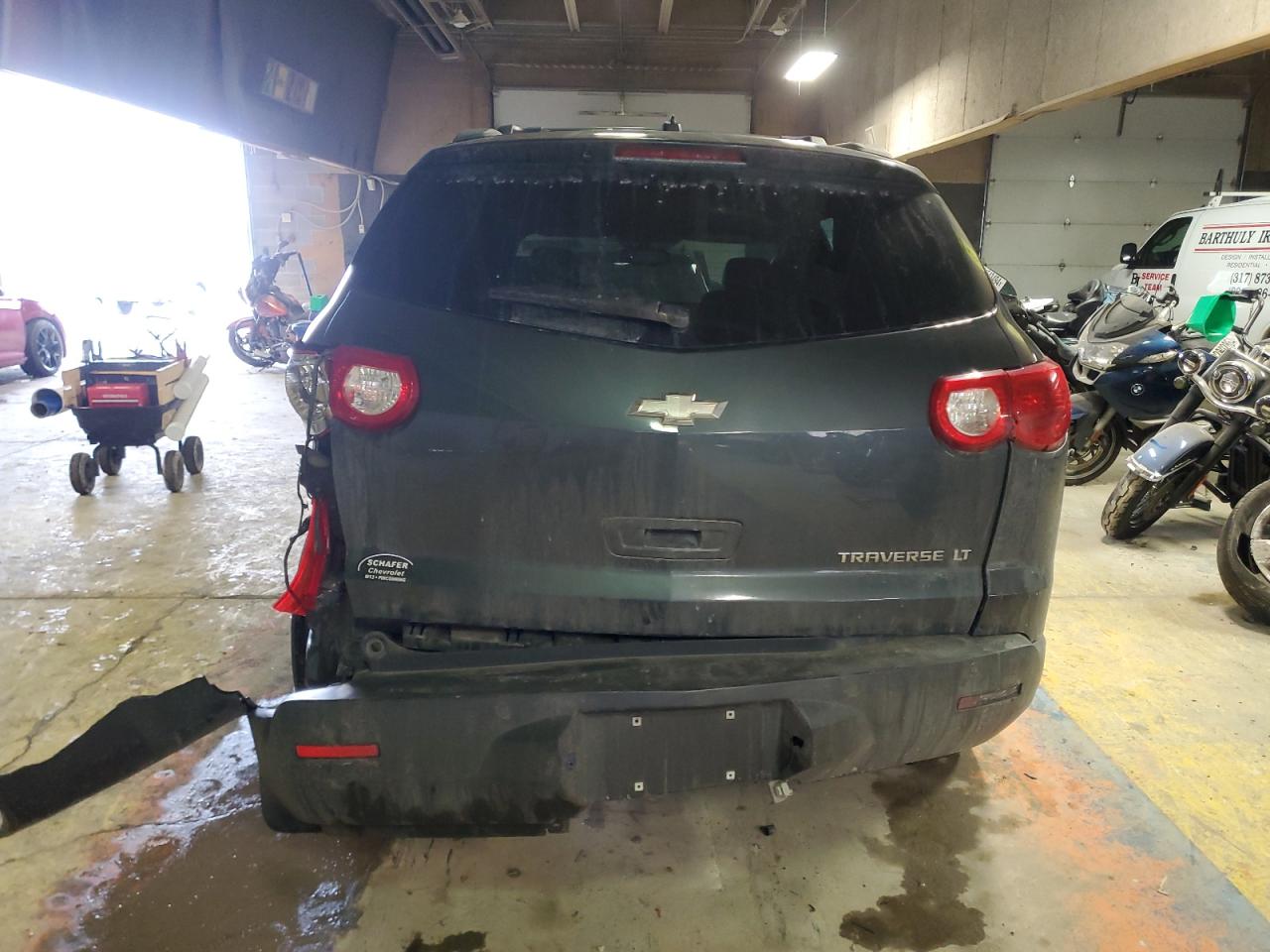 2010 Chevrolet Traverse - Image 6