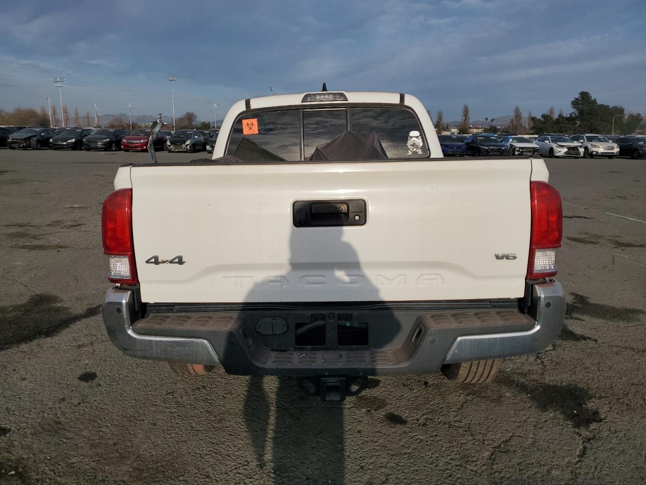 2016 Toyota Tacoma - Image 6