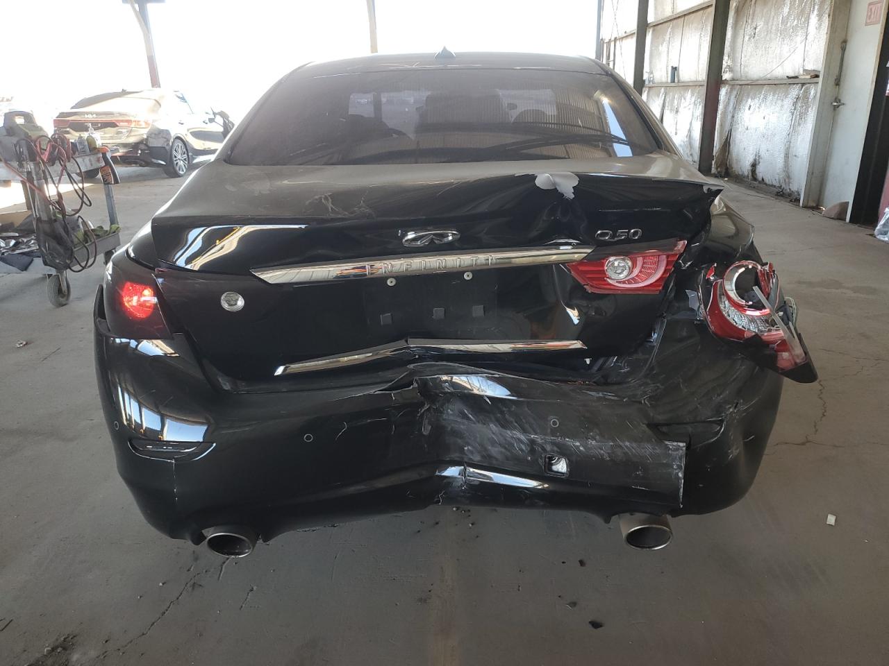 2015 Infiniti Q50 - Image 6