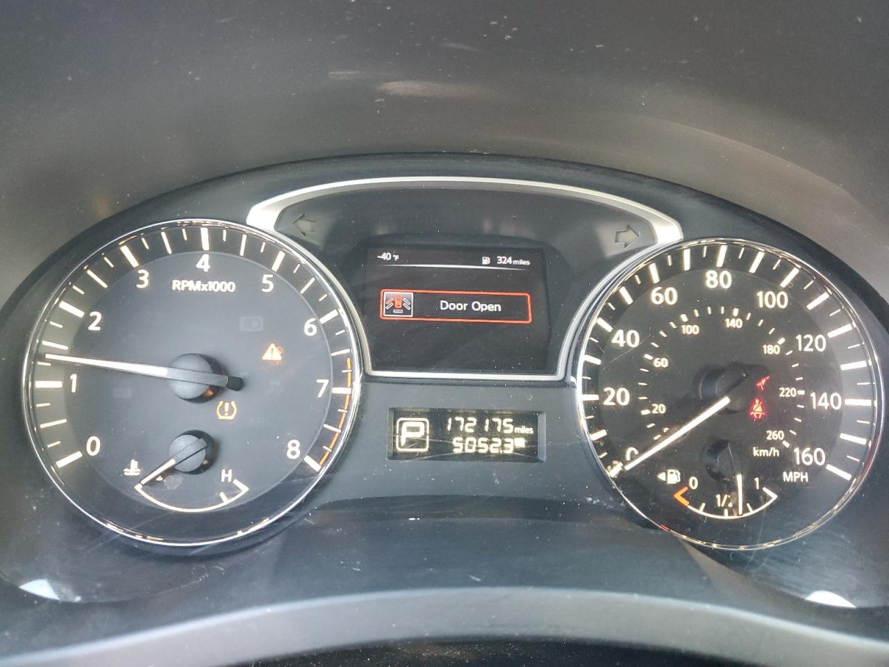 2015 Nissan Altima - Image 9