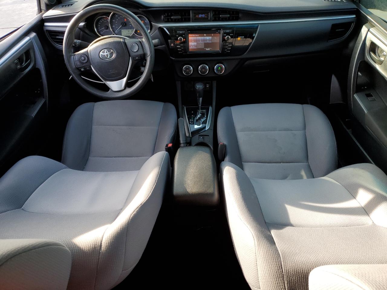 2016 Toyota Corolla L VIN: 5YFBURHE5GP384682 Lot: 42752845