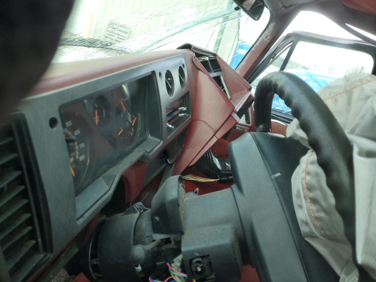 1994 Chevrolet Van - Image 9