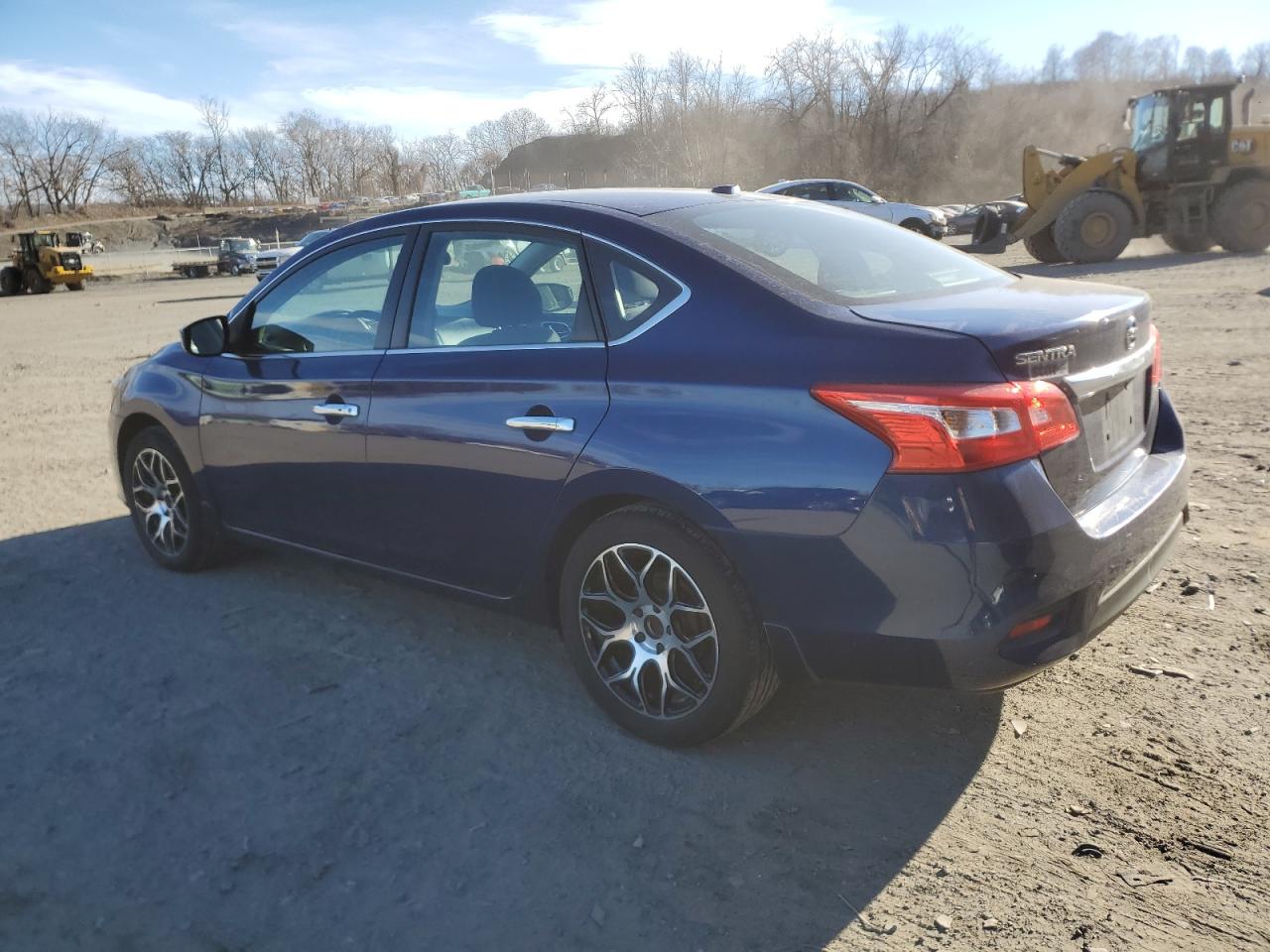 VIN 3N1AB7AP6JL638800 2018 NISSAN SENTRA no.2