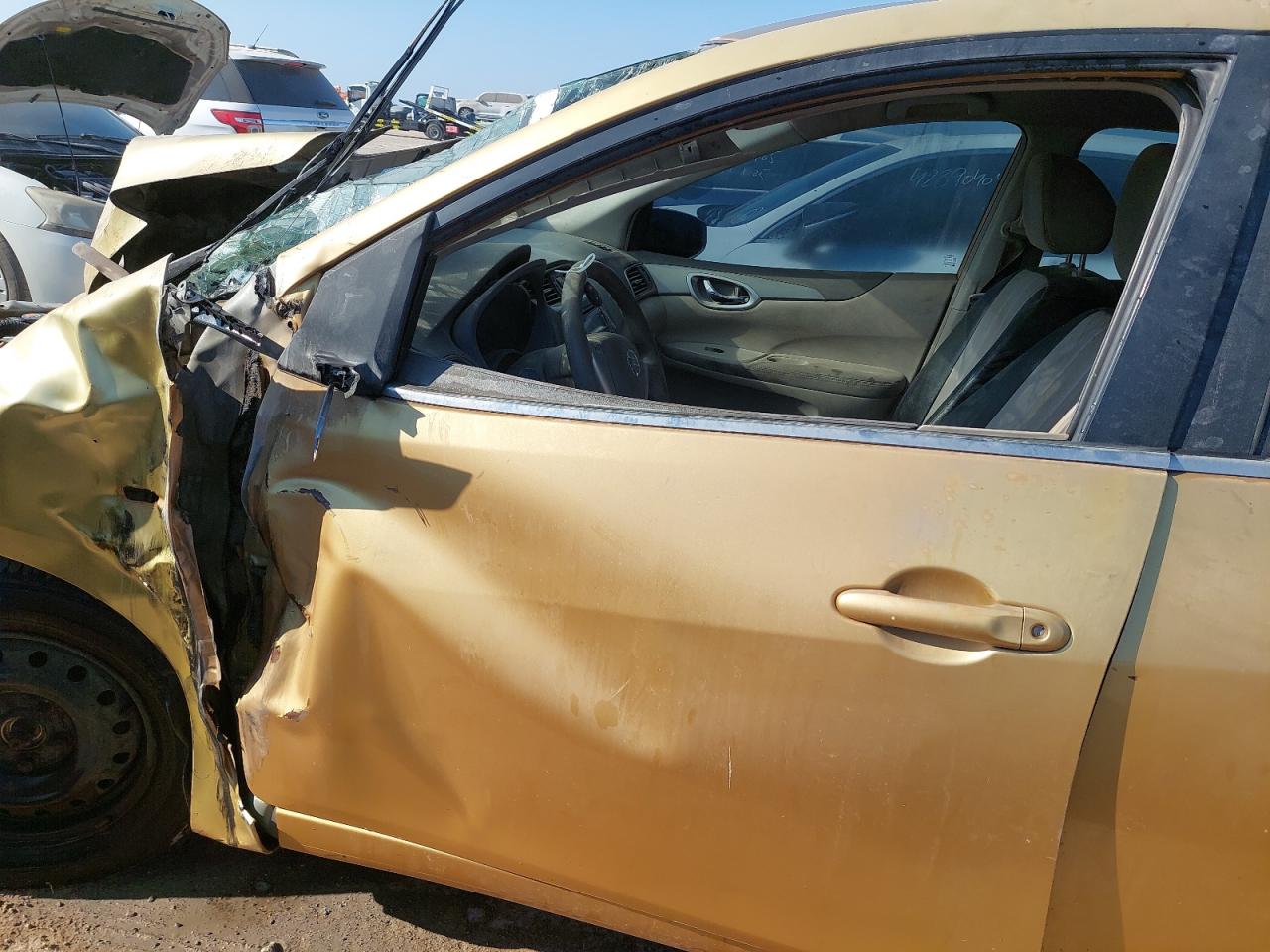 MNTBC2C90E6004570 - 2014 Nissan Tiida - #42881845