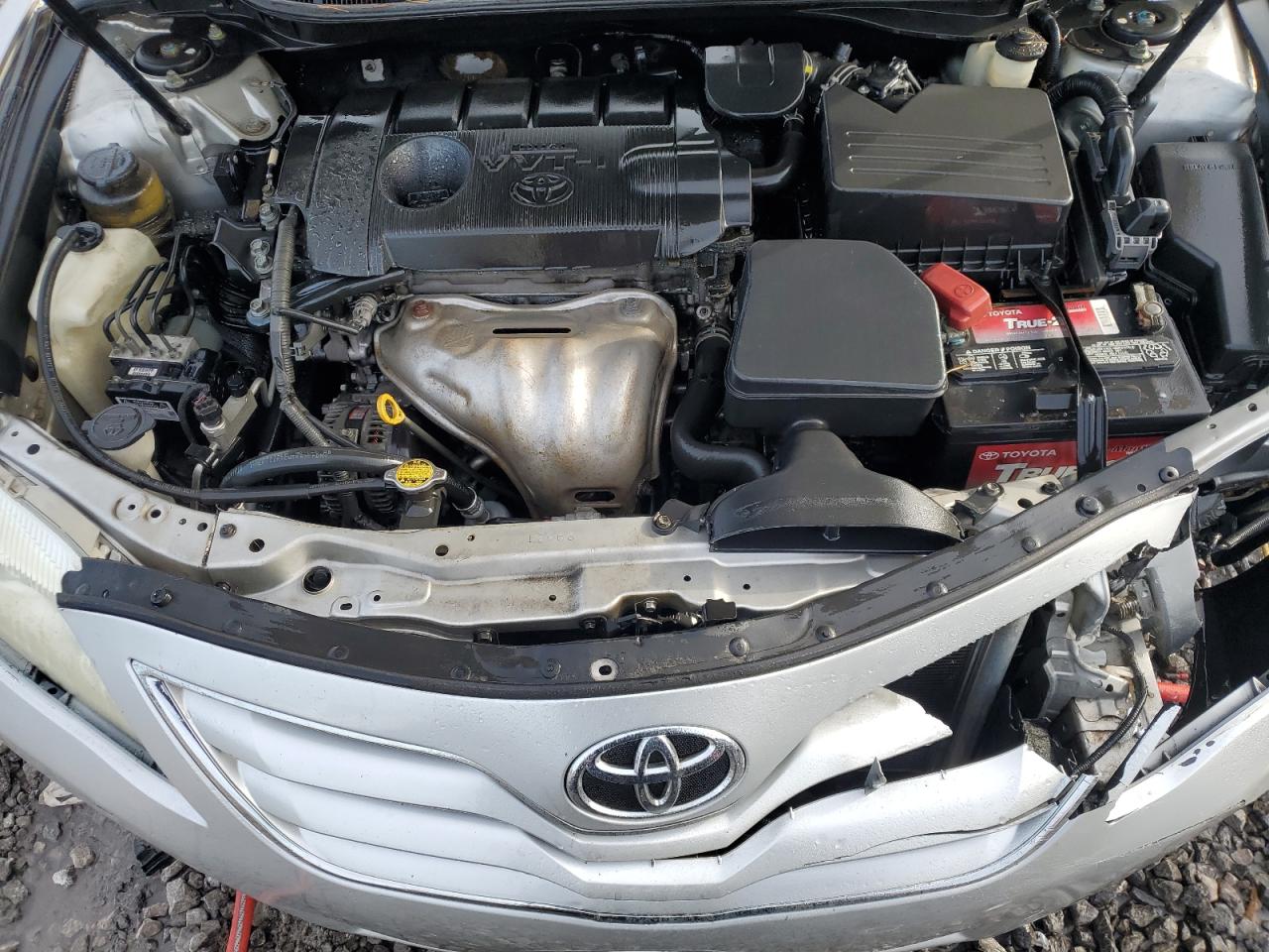 2011 Toyota Camry - Image 11