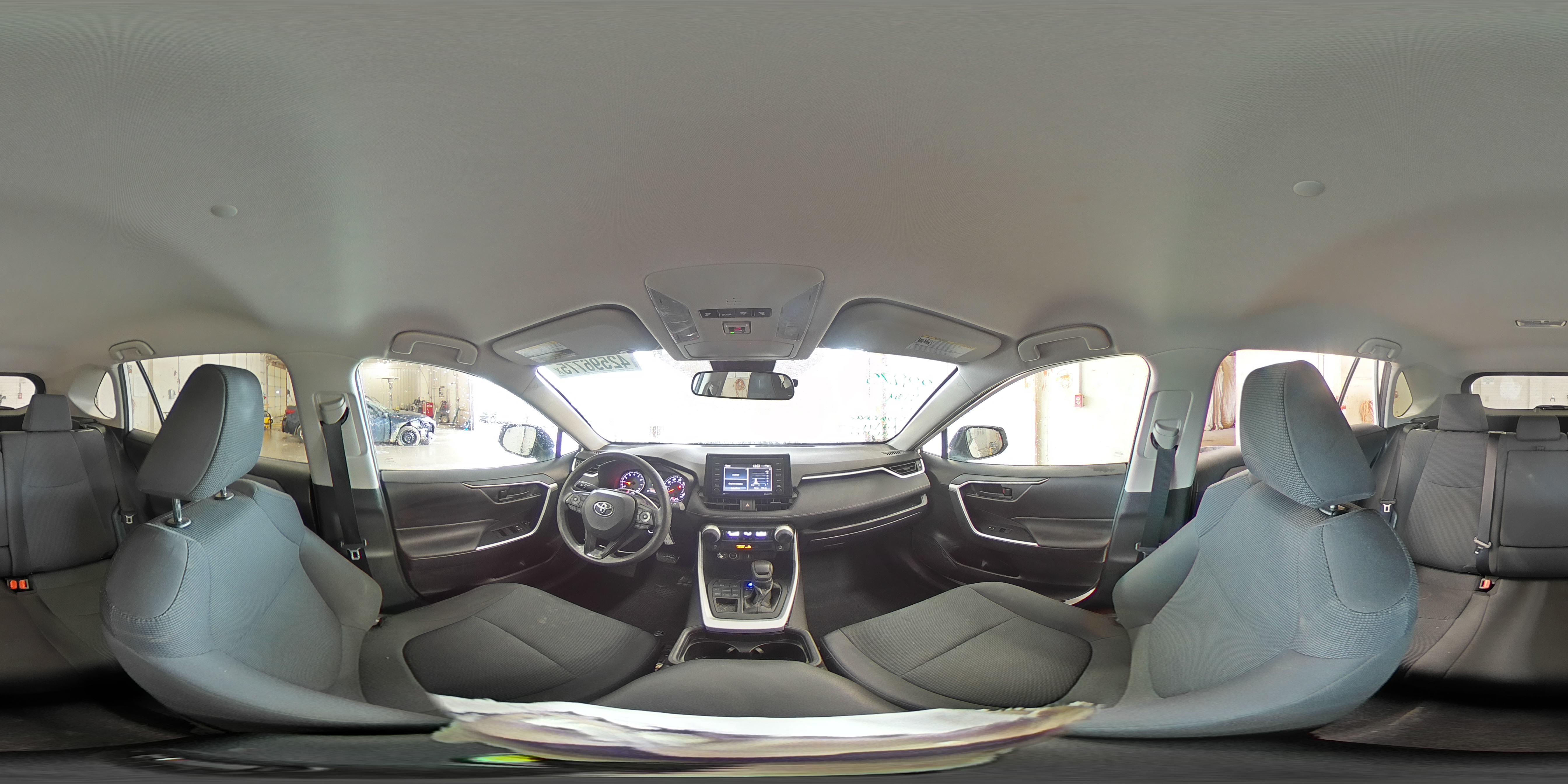 2021 Toyota RAV 4 - Image 16