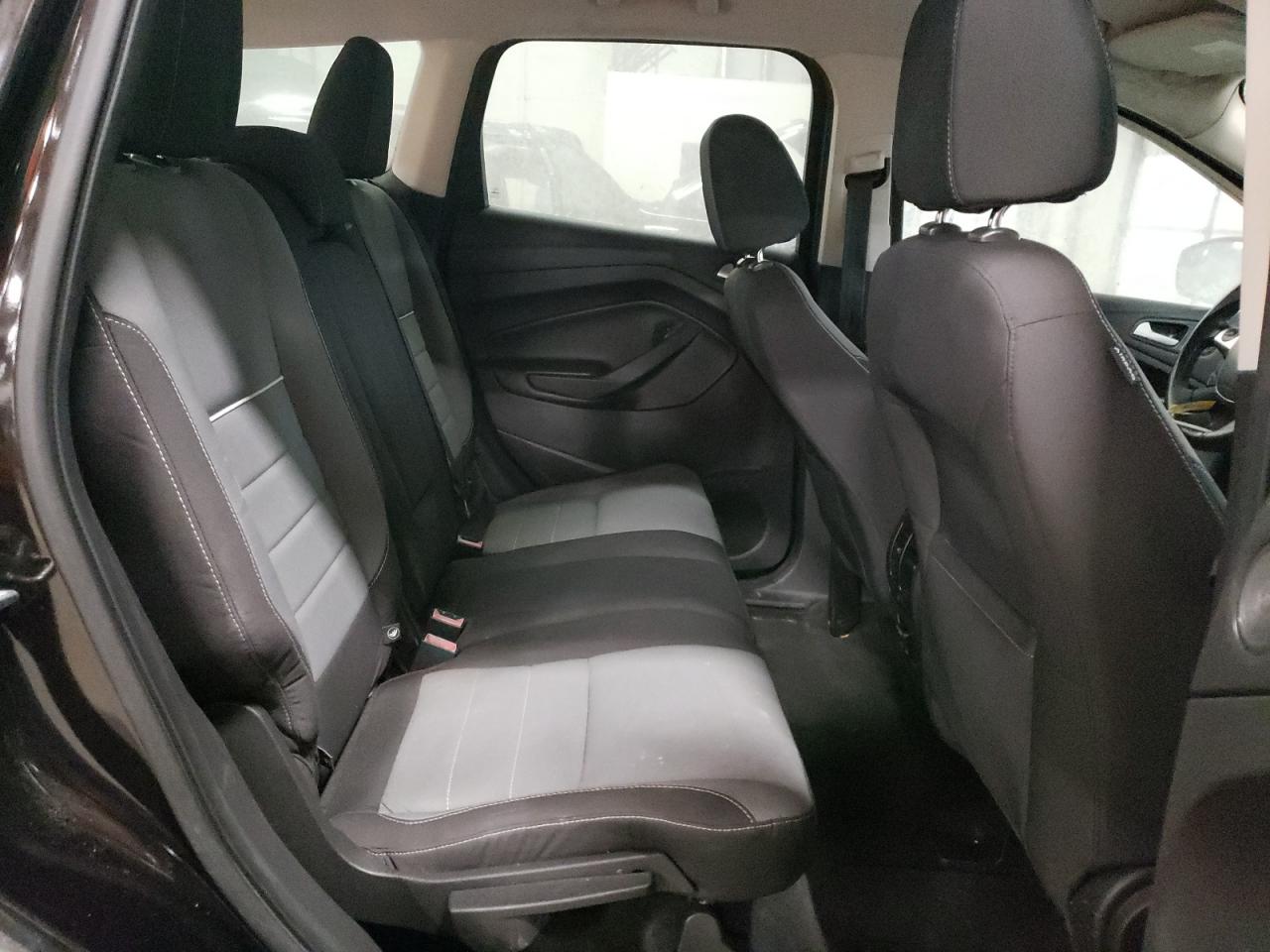 2013 Ford Escape - Image 11