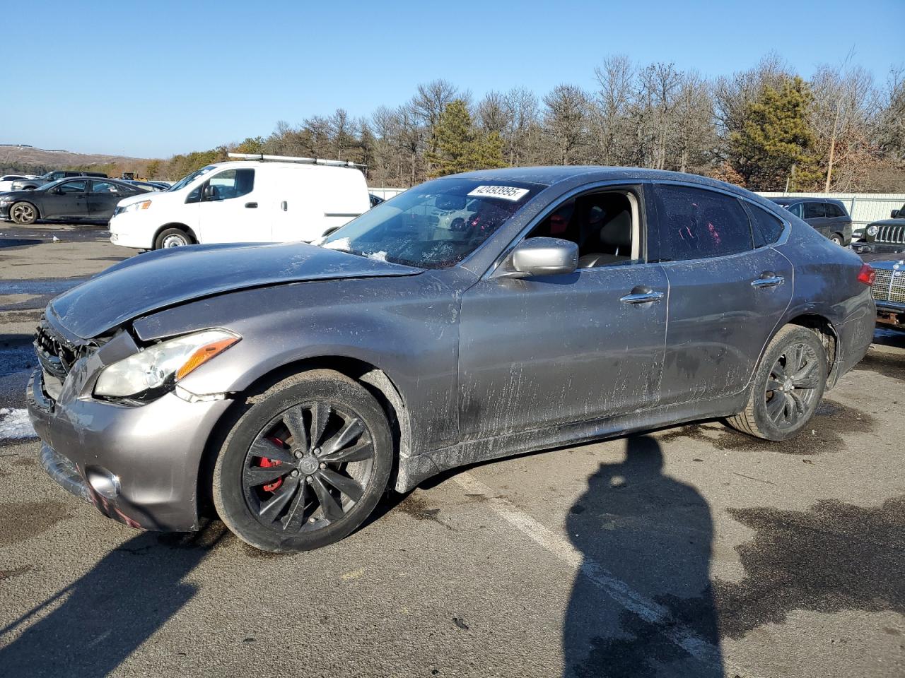 2013 Infiniti M - Image 1