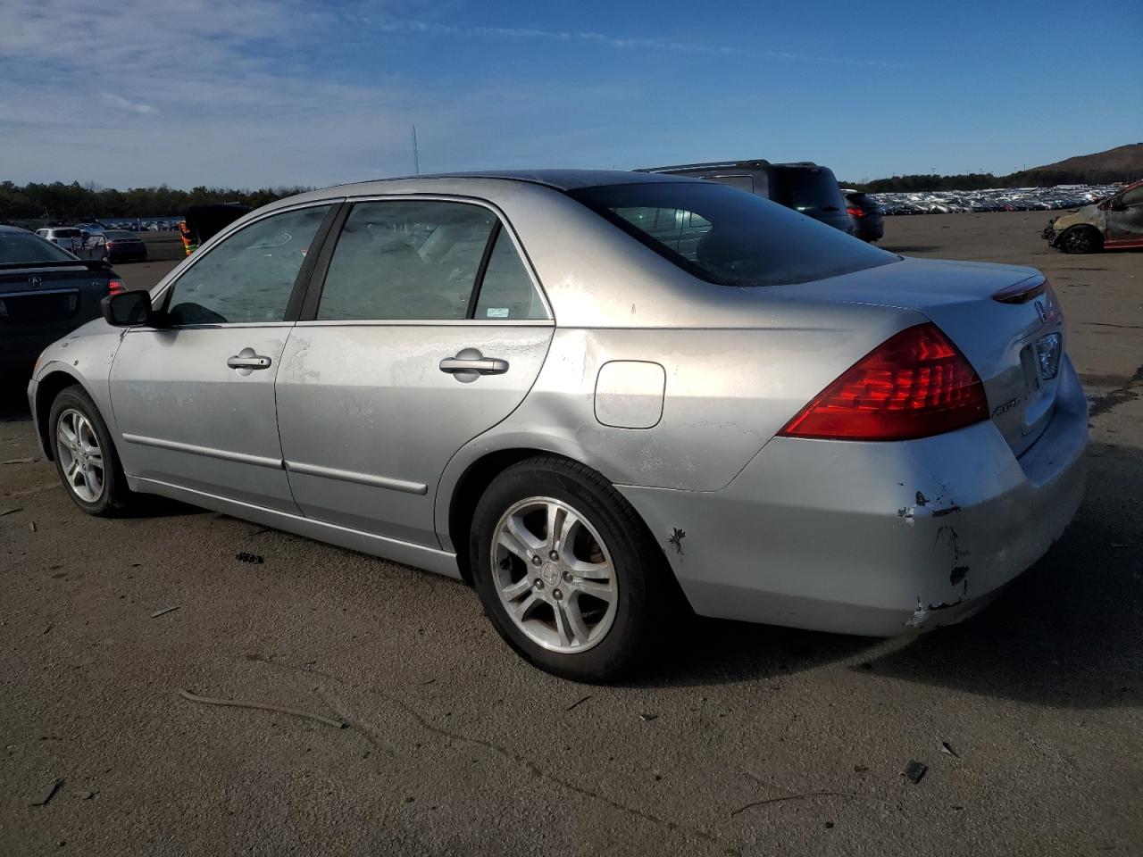 2007 Honda Accord - Image 2