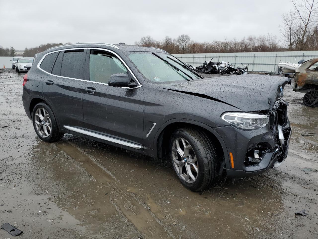 2021 BMW X3 - Image 4