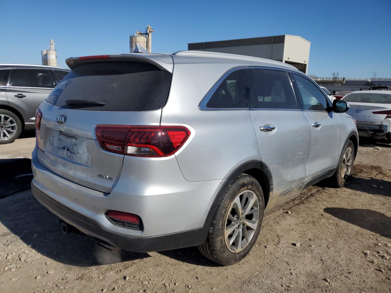 2019 Kia Sorento - Image 3