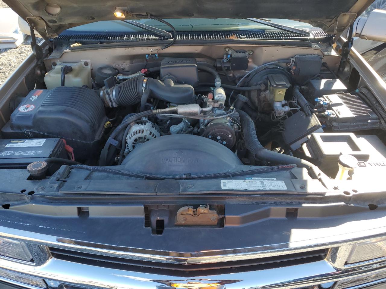 1997 Chevrolet GMT-400 - Image 11