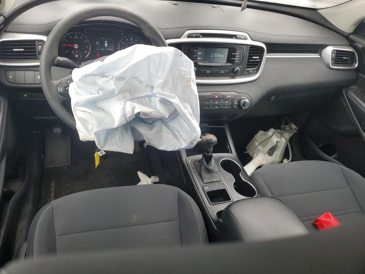 2018 Kia Sorento - Image 8