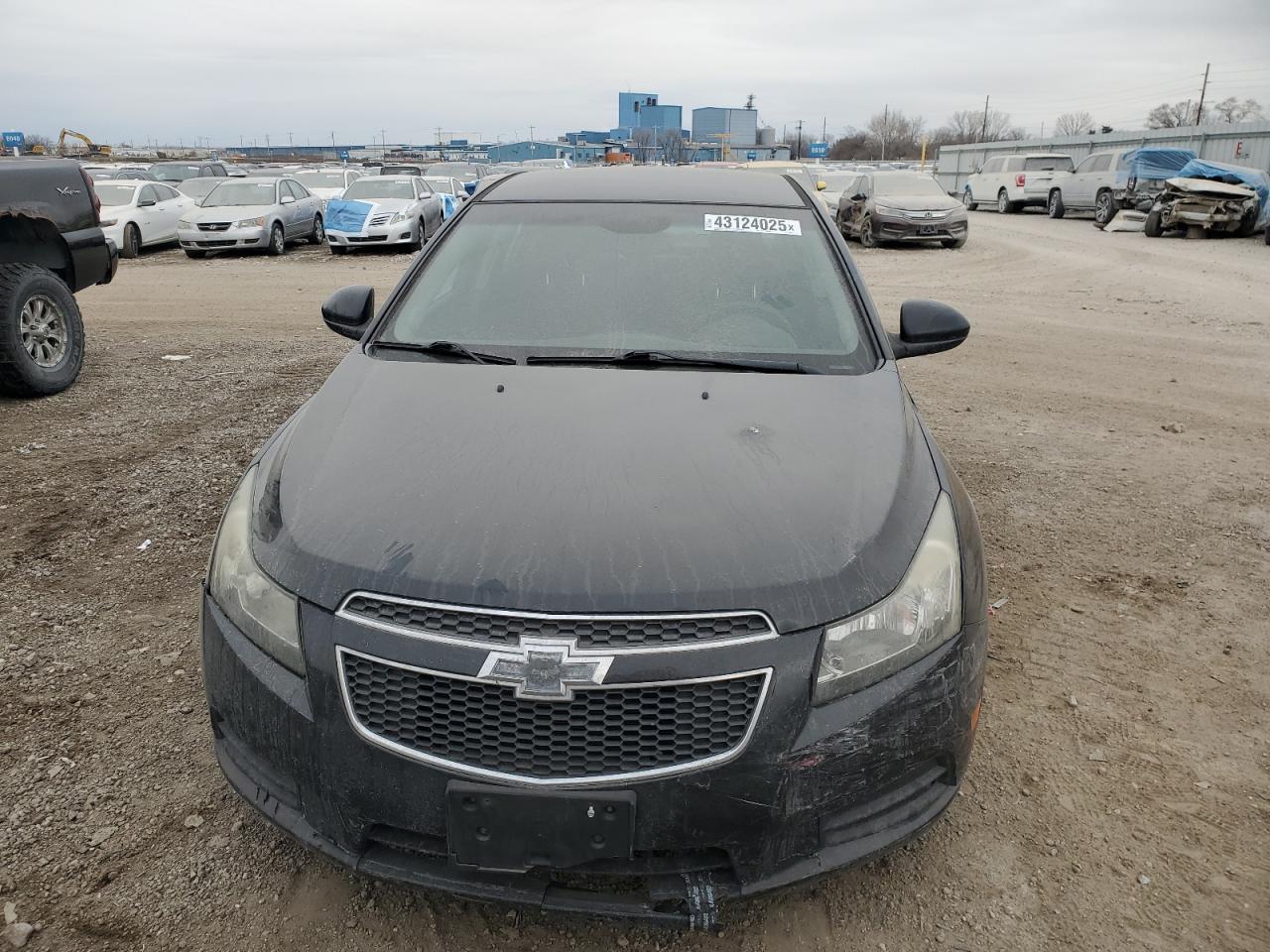 2013 Chevrolet Cruze - Image 5