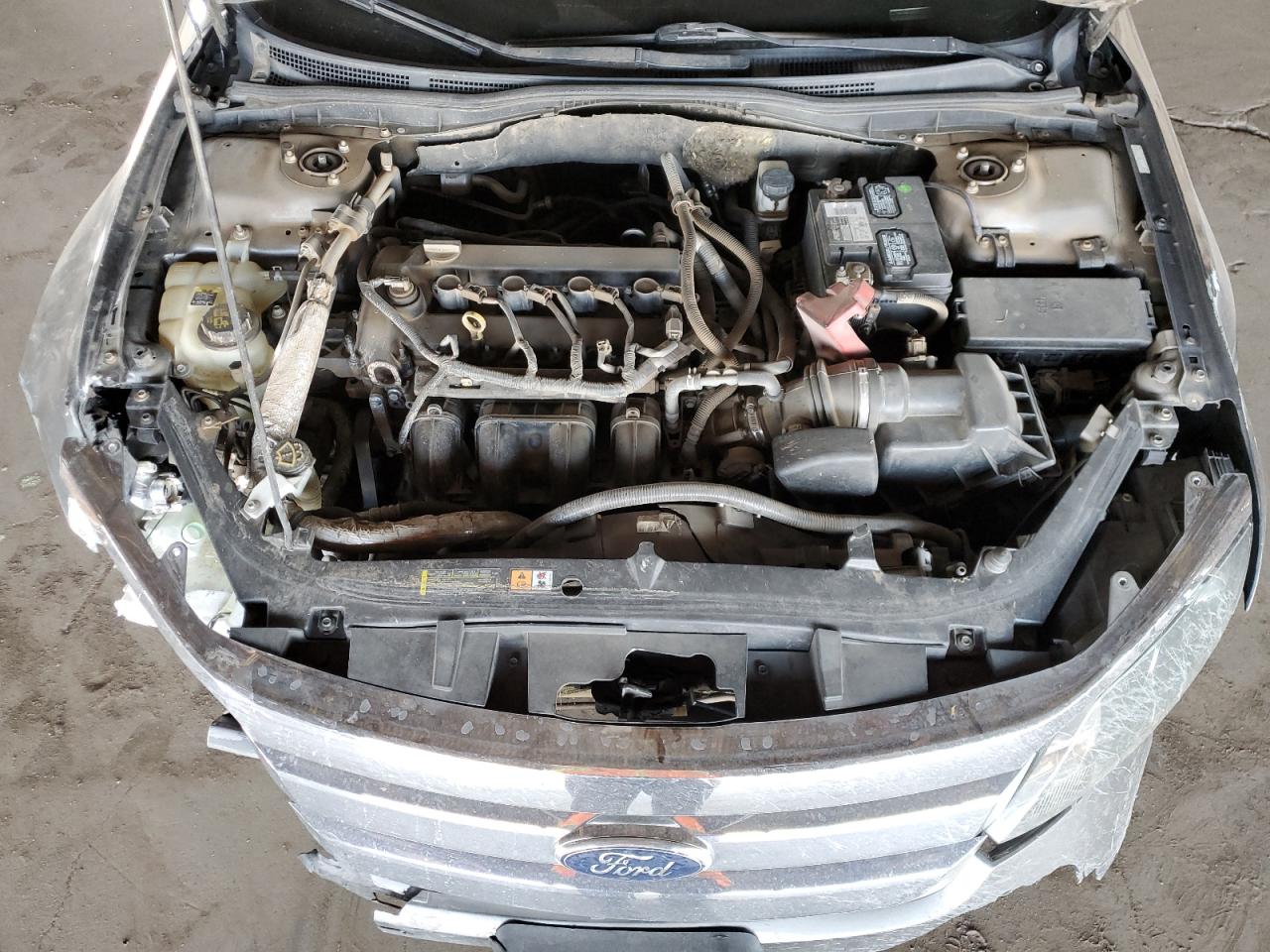 2012 Ford Fusion - Image 11